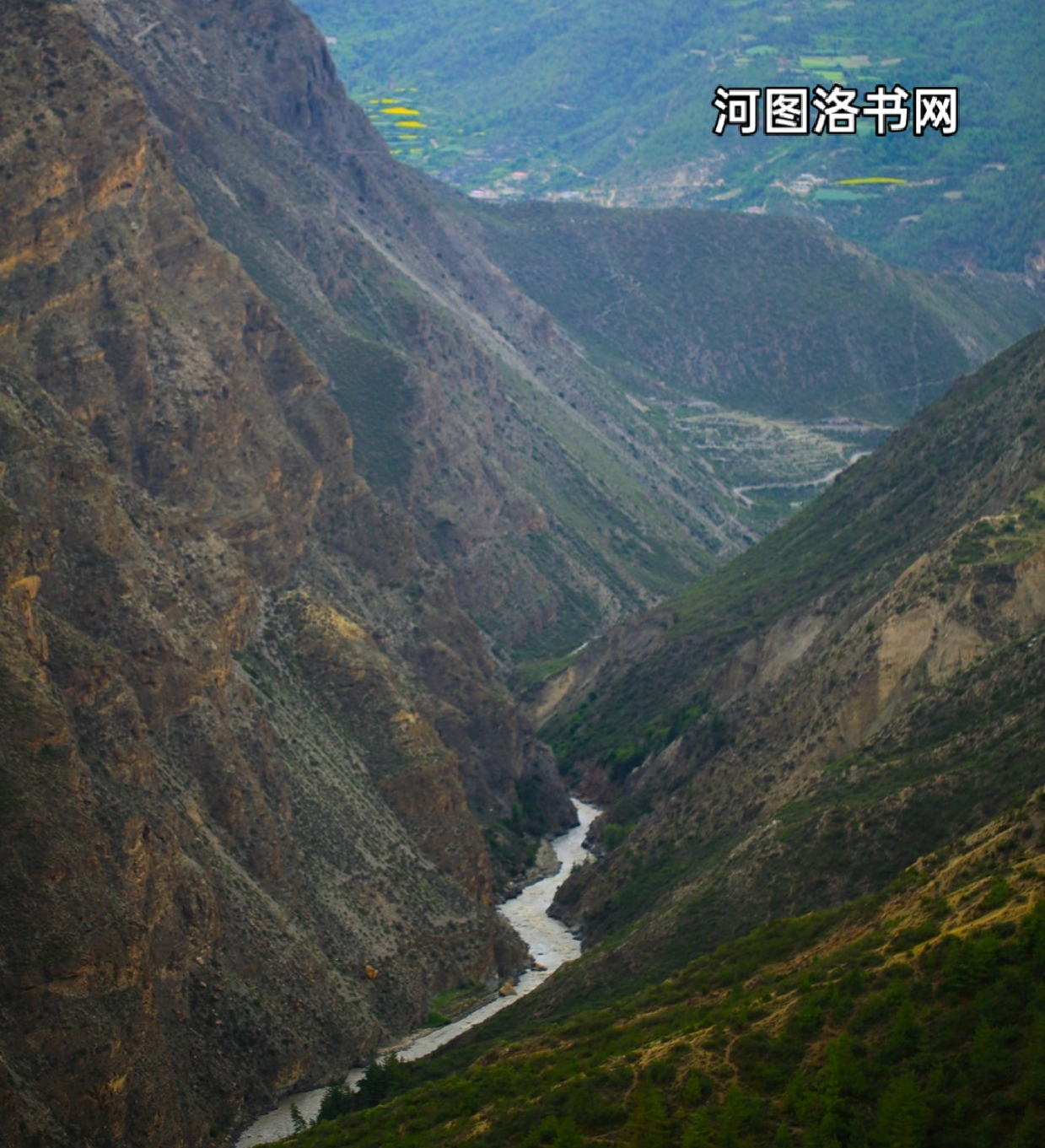 洛扎大峡谷.png