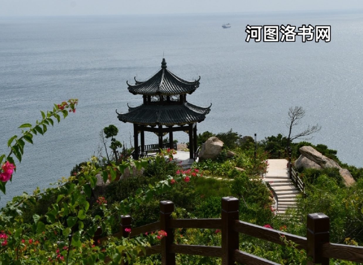 石梅湾观海亭.png