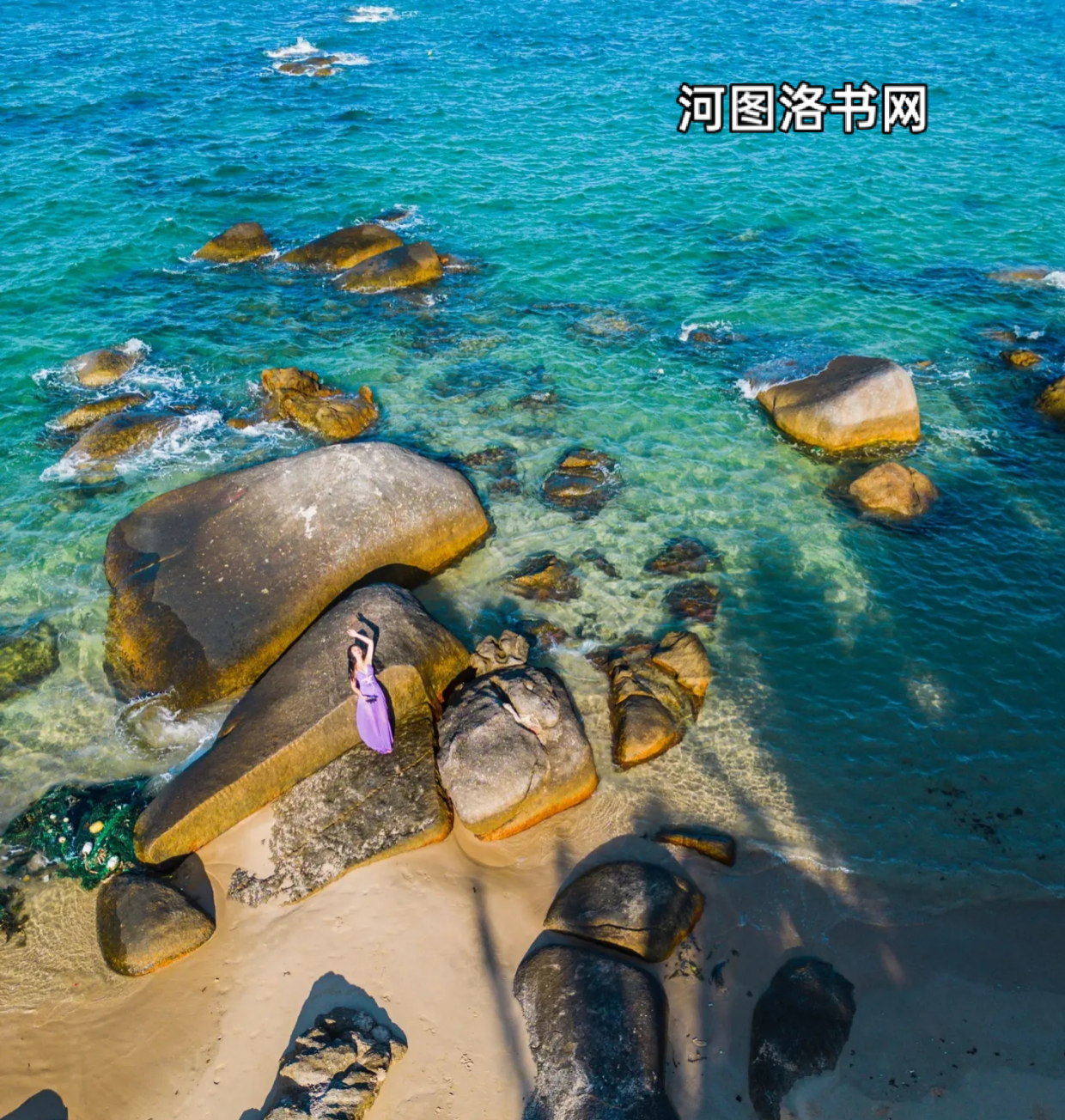 淇水湾：椰海承落日，碧海赴星河.png